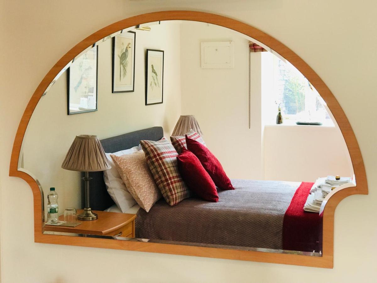 Charming Hen Cottage Countryside Retreat Lincoln Newball 外观 照片
